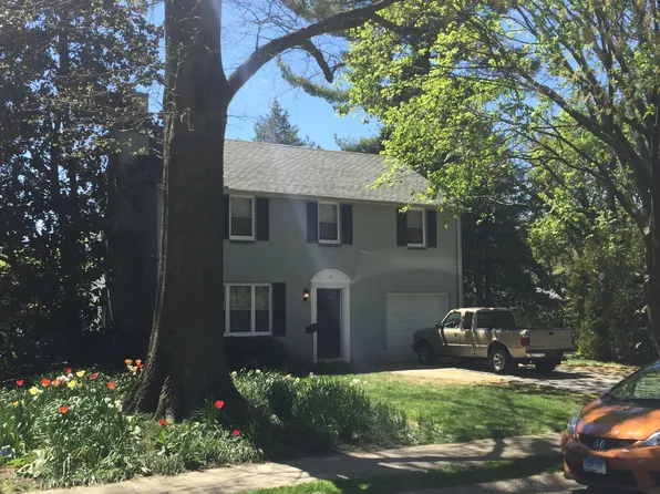 77 Ritter Ln, Newark, DE 19711