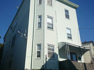 34 Crescent St, Somerville, MA 02145