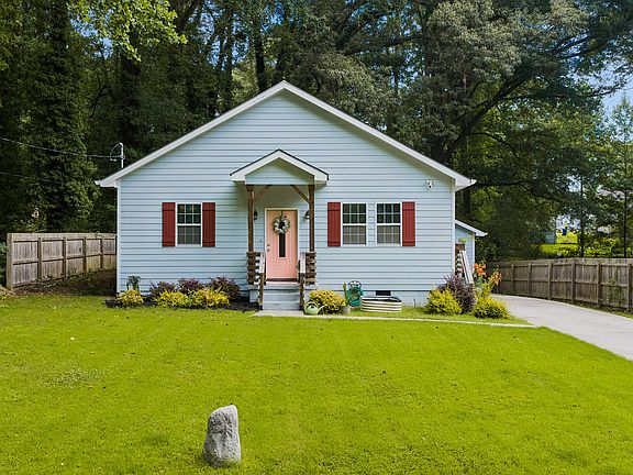 2nd image of 2533 Romain Way