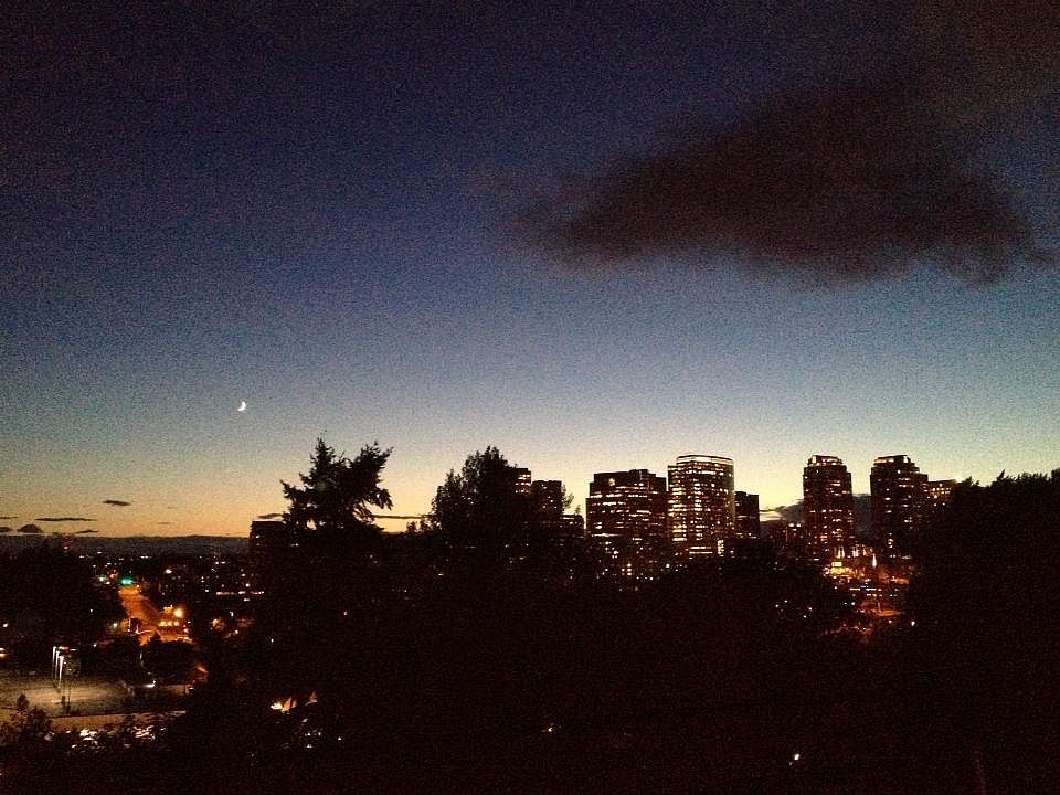 2nd image of 107 118th Ave SE #B8