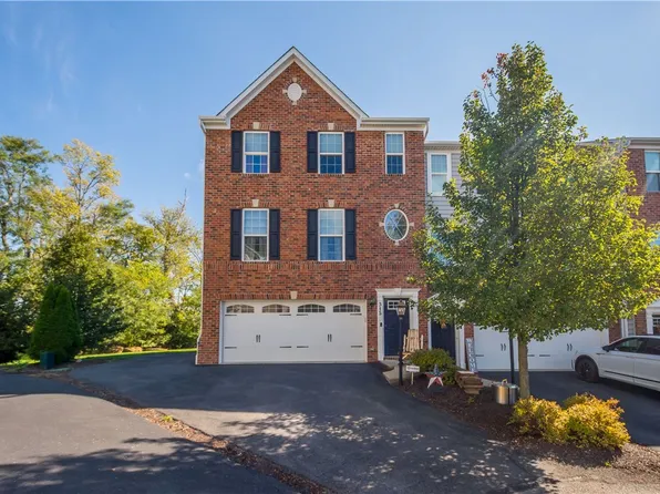 315 Arrowwood Ln, Canonsburg, PA 15317