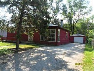3rd image of 727 W Merle Ave
