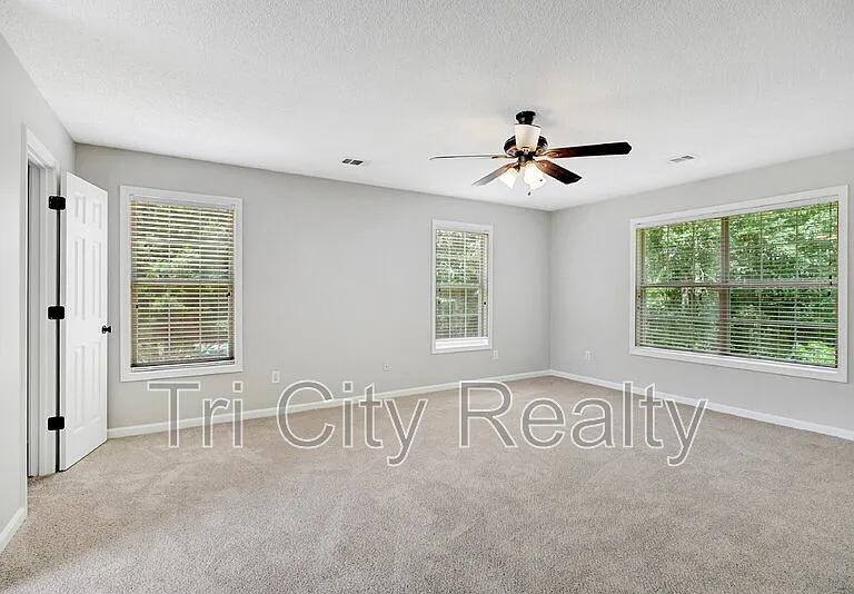 75 Rock Mill Ct — Photo 22