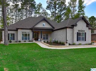 119 Hollow Ridge Cir, Huntsville, AL 35811