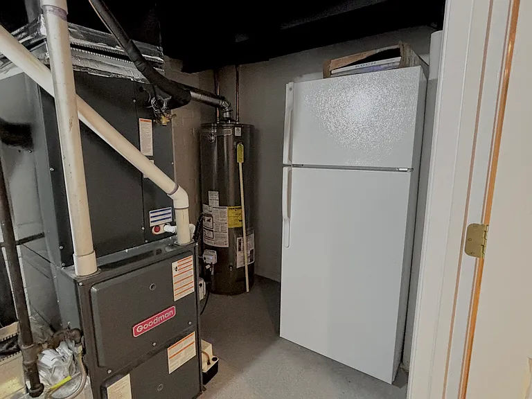 2405 Lillian Dr — Photo 31
