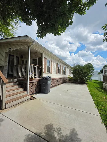 187 Lynnwood Cir Photo 1