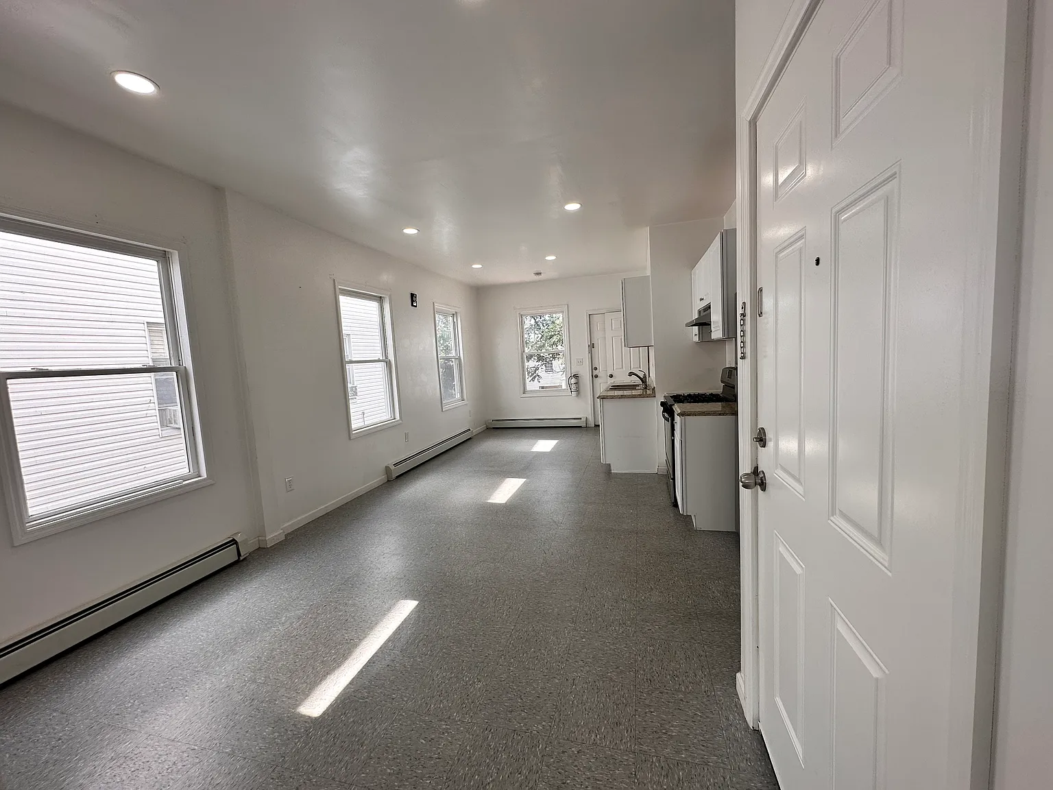1 bed, $1,500 — Photo 2