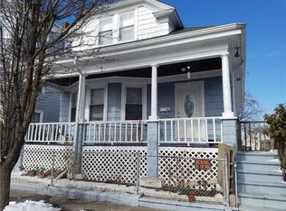 52 Wisdom Ave, Providence, RI 02908