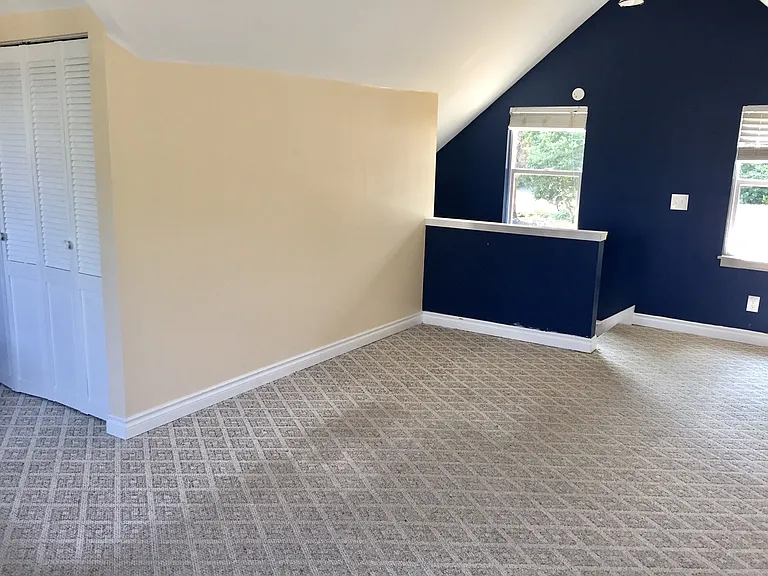 10742 Durland Ave NE — Photo 11