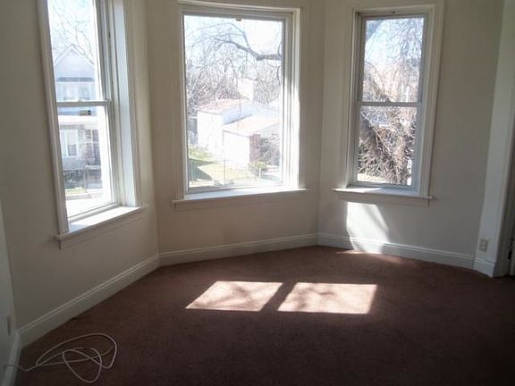 3rd image of 6621 S Bishop St #2