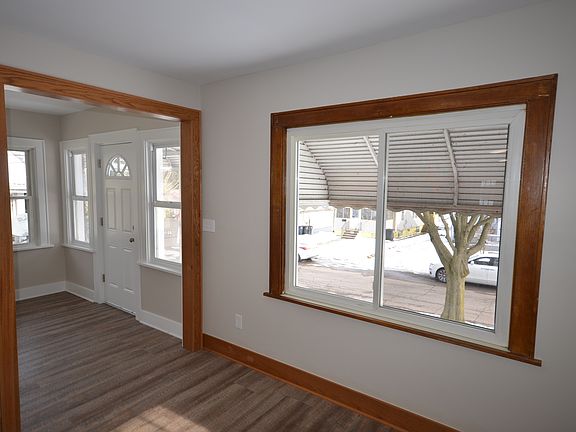 5th image of 2506 Christensen Ave