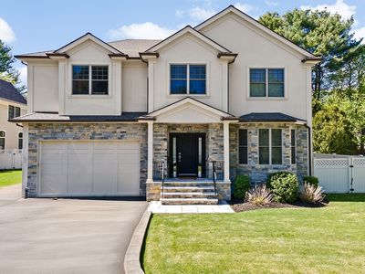 75 Wayne Rd, Newton, MA, 02459