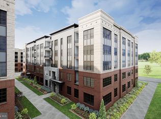 100 Saint Ives Pl #40403, Oxon Hill, MD 20745