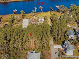 2403 W Yacht Dr, Oak Island, NC 28465