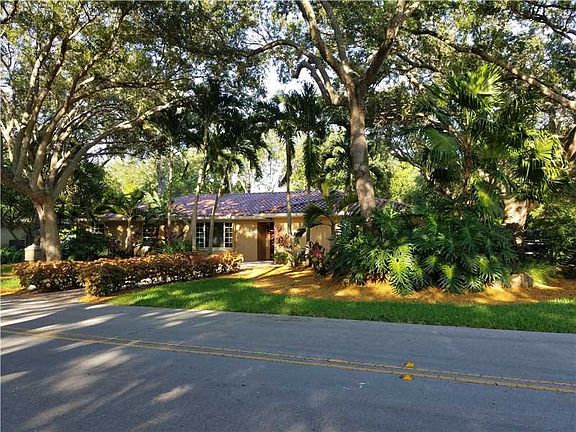 2nd image of 16145 SW 74th Ct