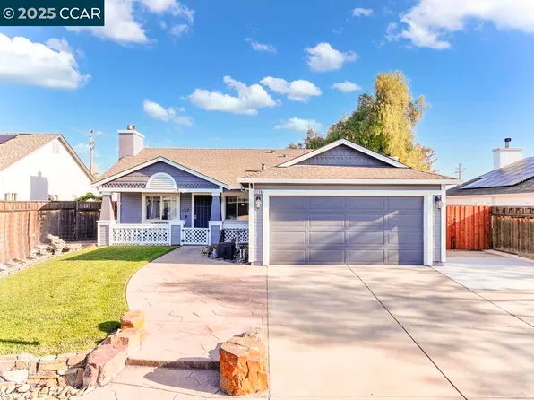 1226 Fetzer Ln, Oakley, CA 94561