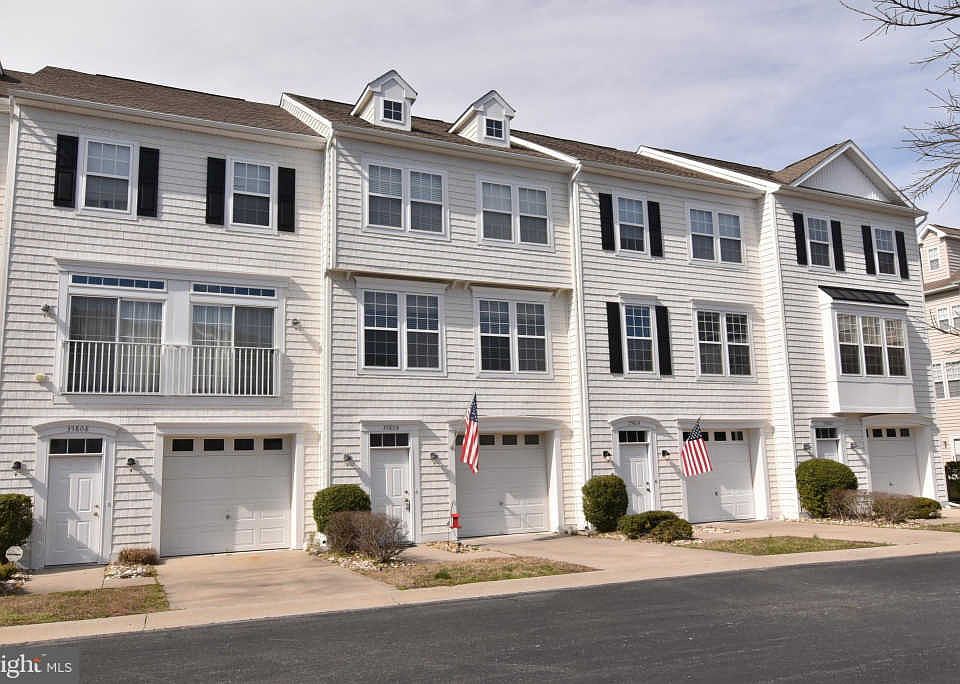 1st image of 35806 S Gloucester Cir #B26