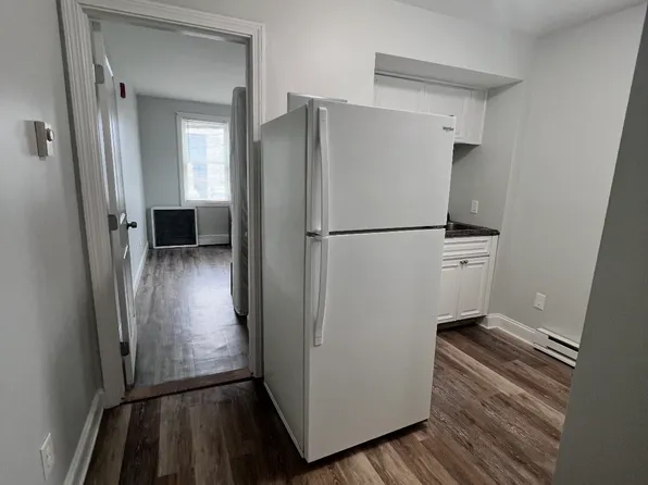 590 Charles St, Providence, RI