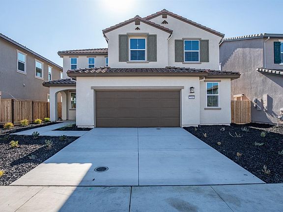 2nd image of 2644 Wisteria Drive