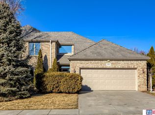 2142 Stone Creek Loop S, Lincoln, NE 68512