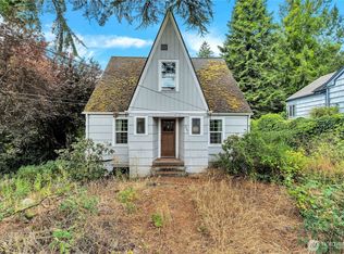 2307 W Castleman St, Longview, WA 98632