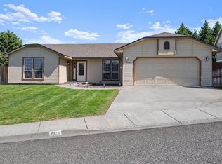 2326 N Pittsburg St, Kennewick, WA 99336