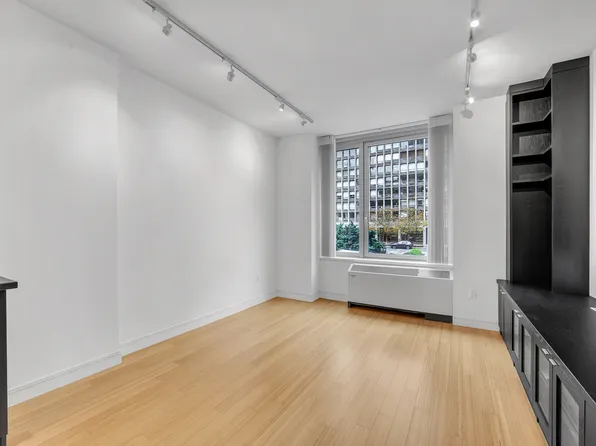 303 East 33rd Street image 1 of 15