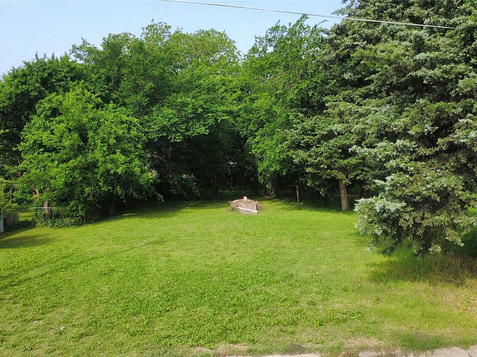 2nd image of 504 S Branch St