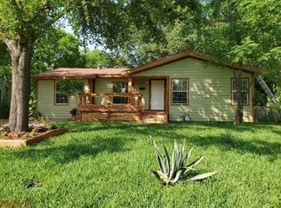 402 Warren St, Terrell, TX 75160