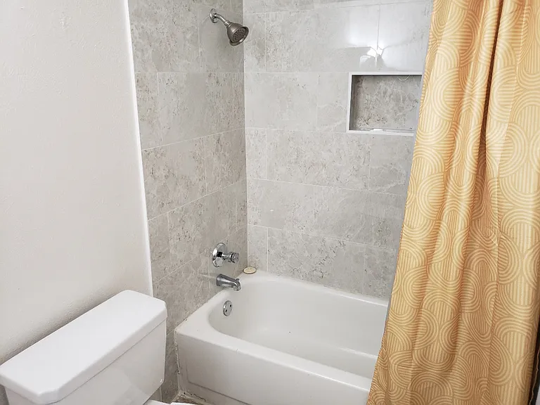9952 Runnymeade Pl — Photo 15