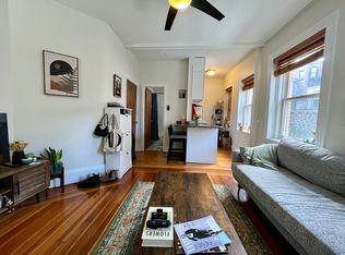 108 Myrtle St APT 4, Boston, MA 02114