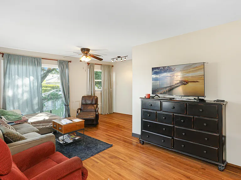 304 S Greengrove Dr — Photo 19