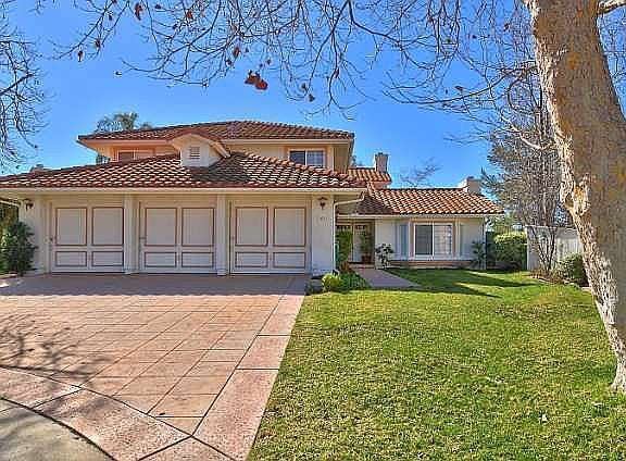 2nd image of 691 Admiral Ct