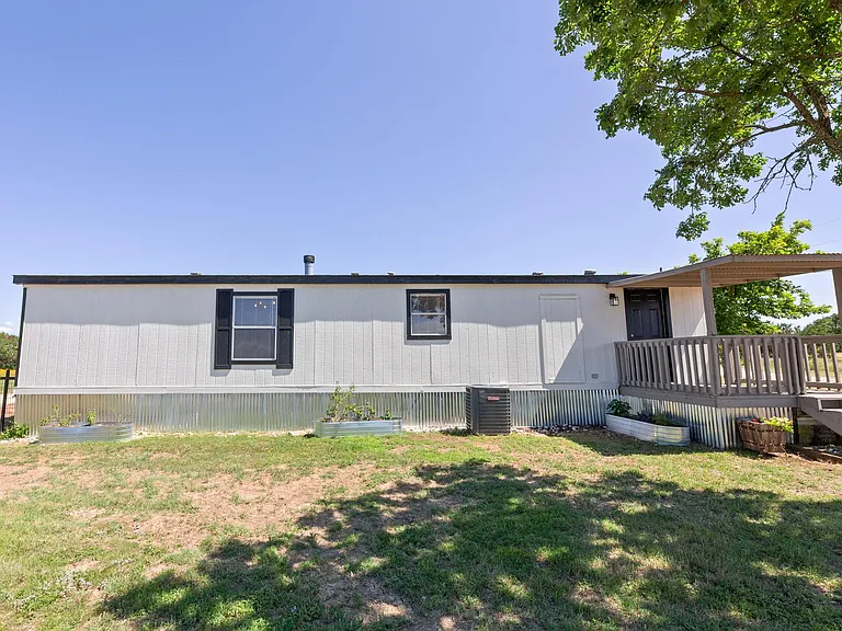 930 County Road 224 — Photo 20