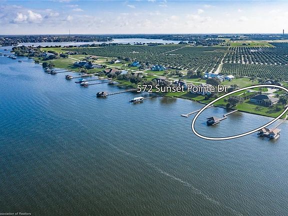 2nd image of 572 Sunset Pointe Dr