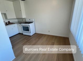 262 N Dos Caminos Ave, Ventura, CA 93003