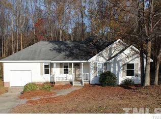 4100 Harvest Glen Ct, Fuquay Varina, NC 27526