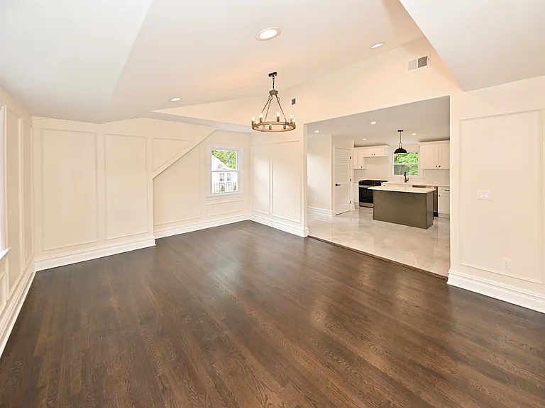 190 Madison Ave #2 — Photo 3