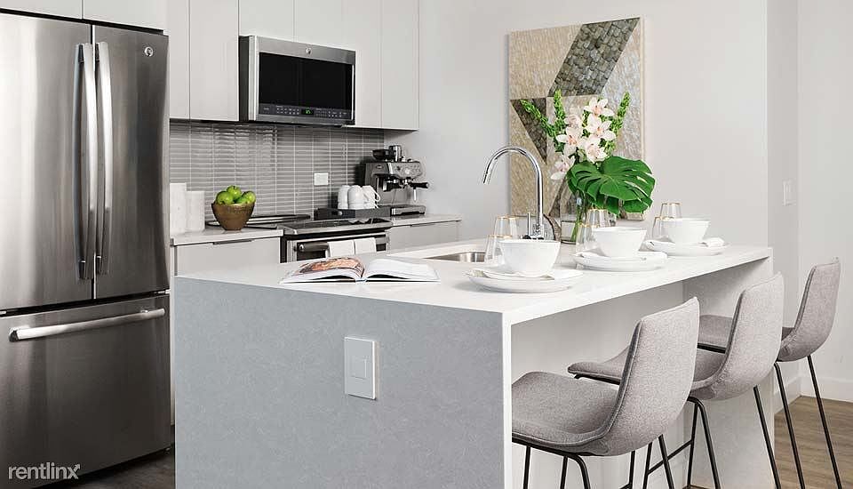Joyelle_170321_003_kitchen2