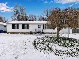 1165 Dodge Rd, Getzville, NY 14068