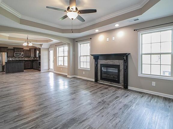 5th image of 502 Low Country Ct