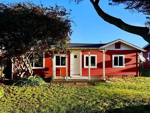 3rd image of 658 S Franklin St