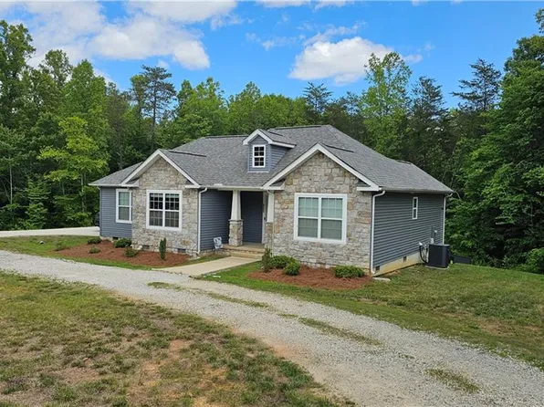 952 Trinity Church Rd, Tobaccoville, NC 27050