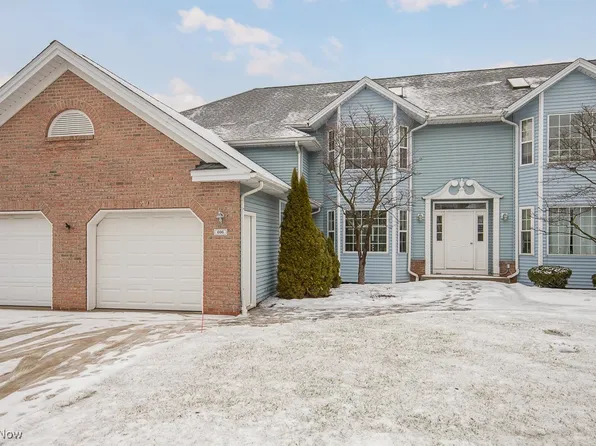 696 Tollis Pkwy Unit A, Broadview Heights, OH 44147
