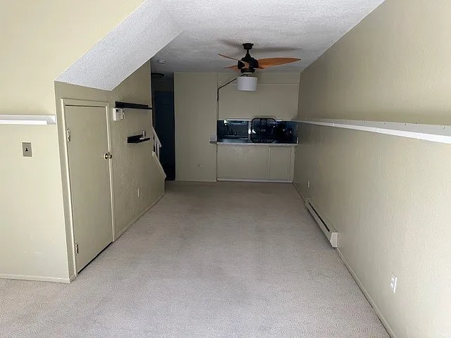2 bed, 900 sqft, $2,595 — Photo 3
