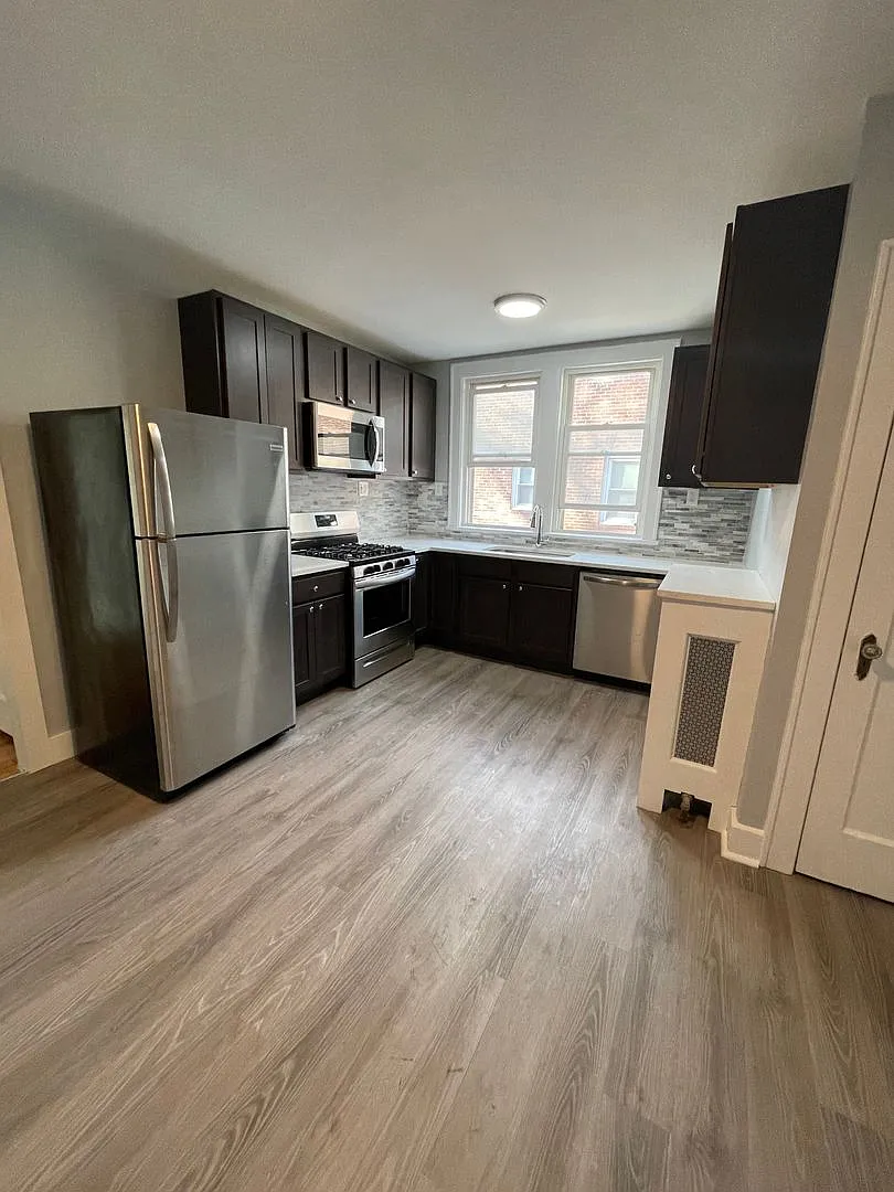 275 South Allen St — Photo 3