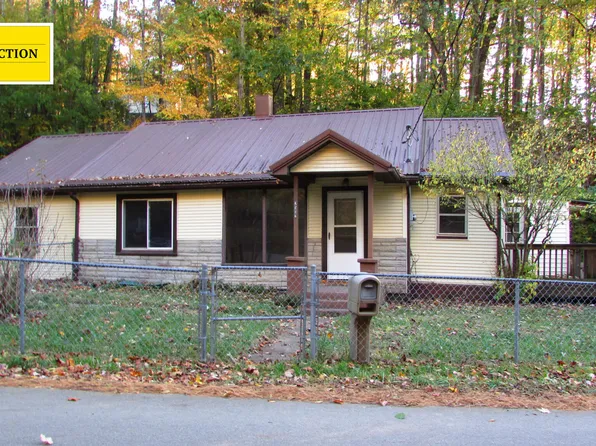 2502 Marbleton Rd, Unicoi, TN 37692