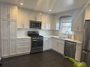 (Undisclosed Address), West Hempstead, NY 11552