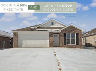 640 Marcella St, Prairie Grove, AR 72753