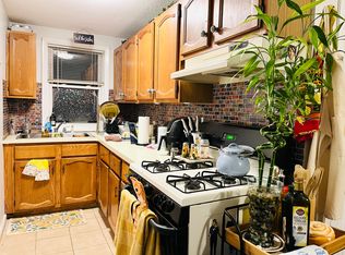 30 Baker St #2, East Providence, RI 02914